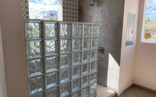 Casa Mañana Amazing Villa with Beachfront & Pool 4BR 4BA