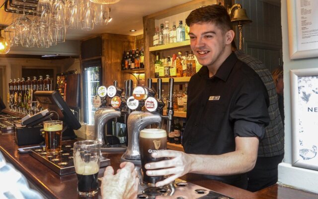 Kings Head by Chef & Brewer Collection