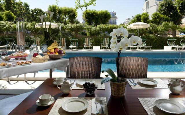 Hotel Alexander