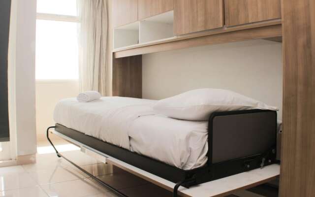 Great Location Studio Room At Springlake Summarecon Bekasi Apartment