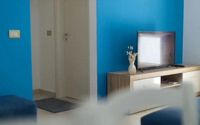 Central Seaview Apartment