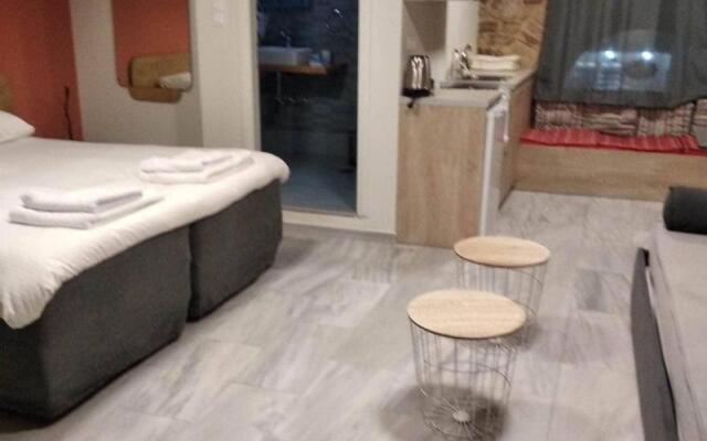 Chios City Inn