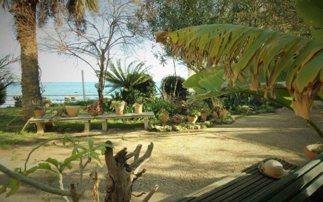 Sr-i754-rdig74a4 - Riviera Villa on the Beach