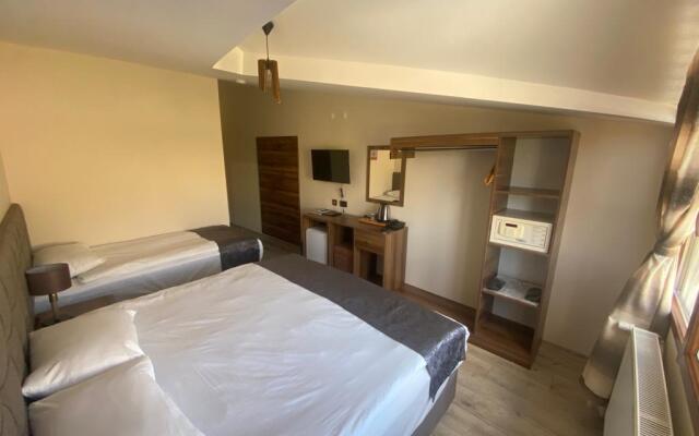 Zumrut Palas Hotel