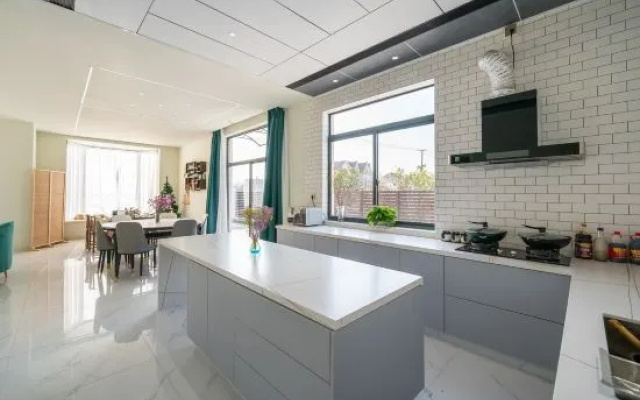 Shanghai Jingyuan Xiaozhu Homestay – Balcony – Shanghai