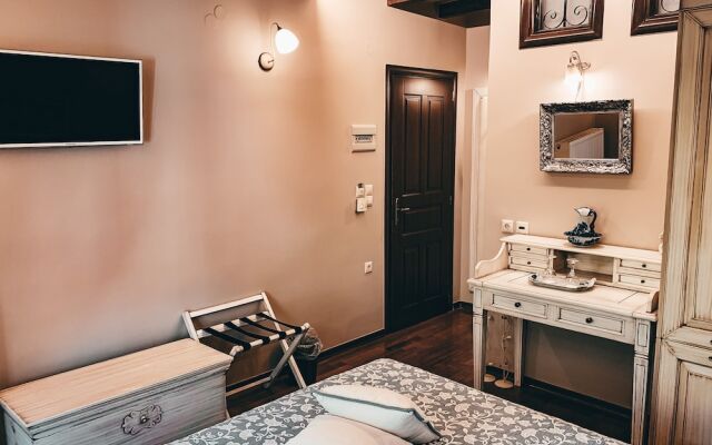 Elena Guesthouse