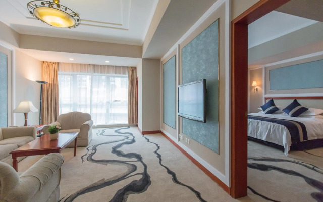 Grand Metropark Liyuan Hotel