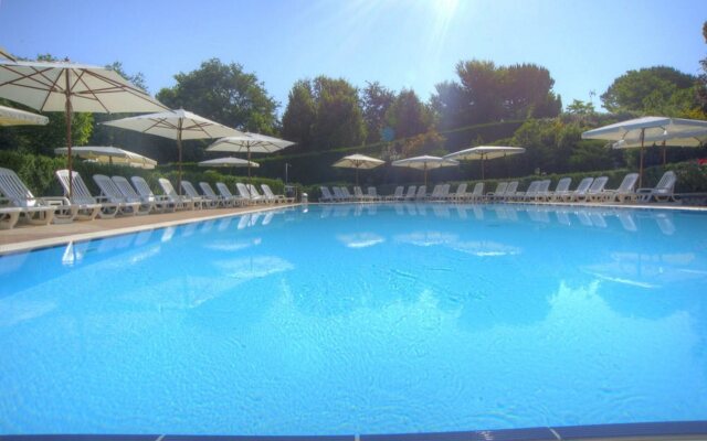 Flaminio Village Bungalow Park - Campground