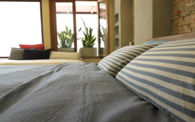Vasu Guest House