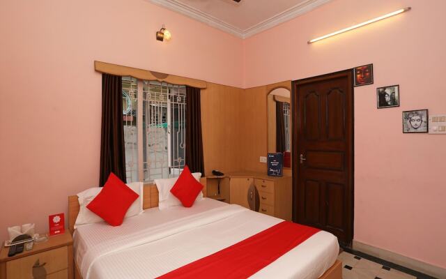 OYO 16495 Kolkata Inn