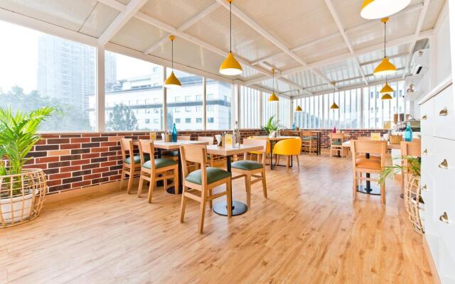 Bloomrooms @ City Centre