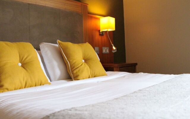 Fiddle + Bow Hotel