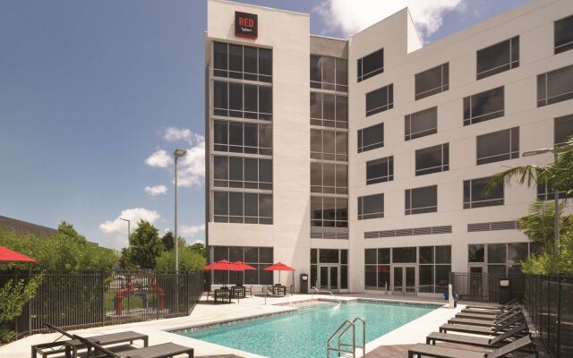 Kompose Boutique Hotel Miami Airport