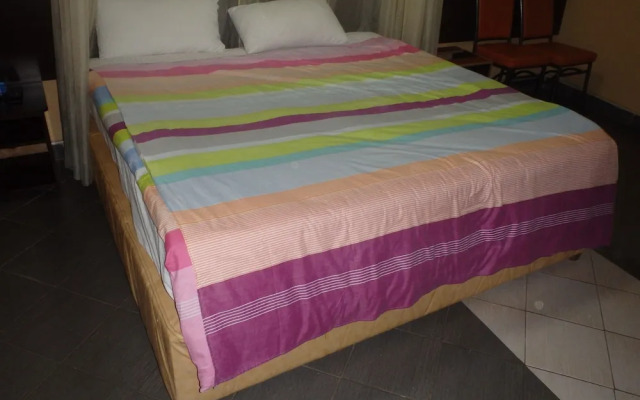 Mau Summit Hotel