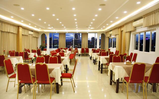 Legacy Riverside Danang Hotel