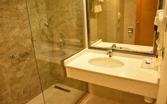 Grand Simay Hotel