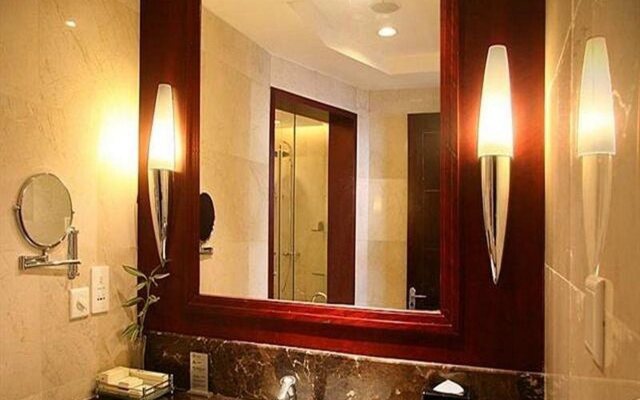 Red Forest Hotel