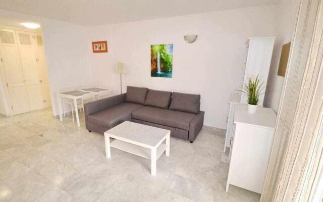 Dinastia B401 by Tenerife Rental and Sales