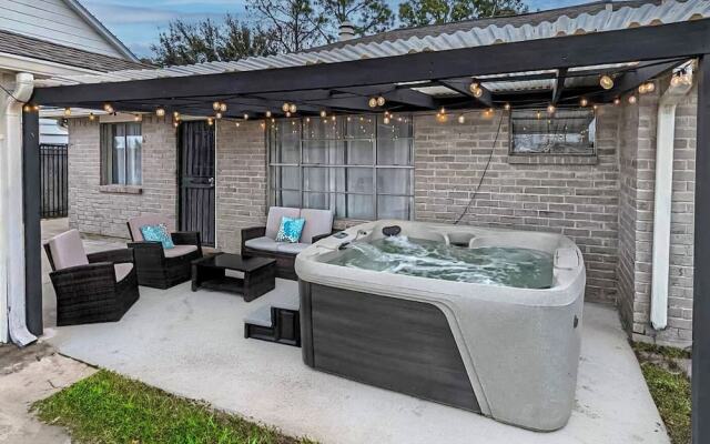 Vibrant Getaway Say Hello to the Best of Houston
