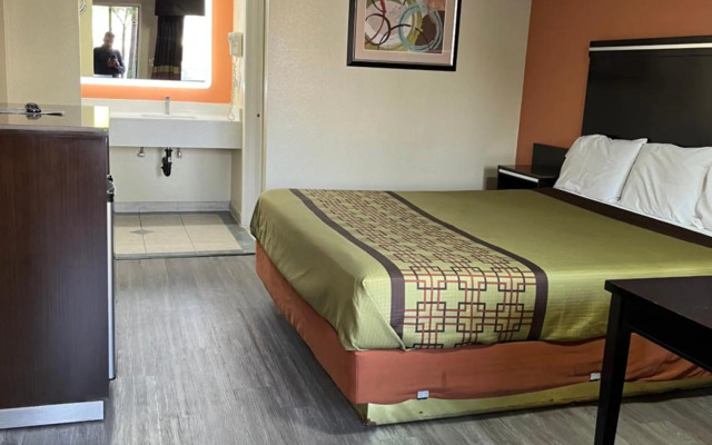 Rivera Inn & Suites Motel Pico Rivera