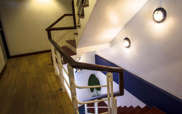 Nautical Home & Seashell House B&B