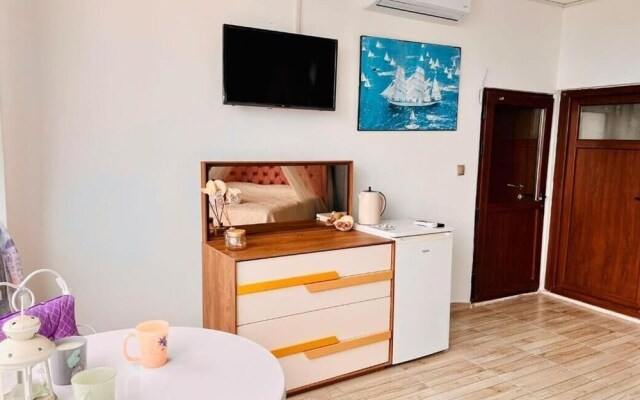 Ellawilla Suit House