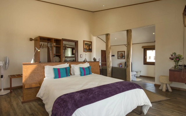 Desert Breeze Lodge