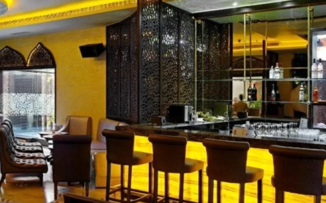 Edenpark New Delhi (Qutab Hotel)