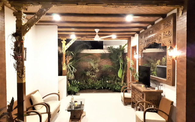 The Calmtree Bungalows