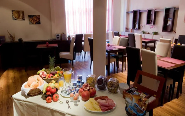 Borhotel