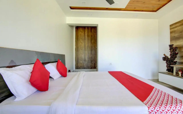 OYO Flagship 80477J Hotel Mount Delight