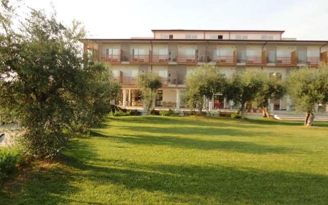 Elaia Garden Hotel