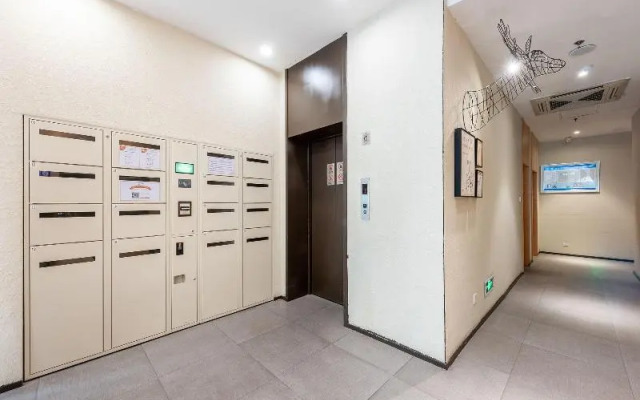 Hanting Hotel (Taiyuan Liuxiang Food Street Store)