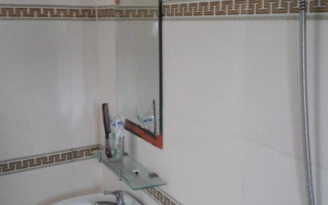 khach san thu thanh ly son