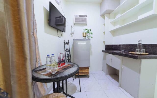 RedDoorz @ Ledesco Avenue Lapaz Iloilo
