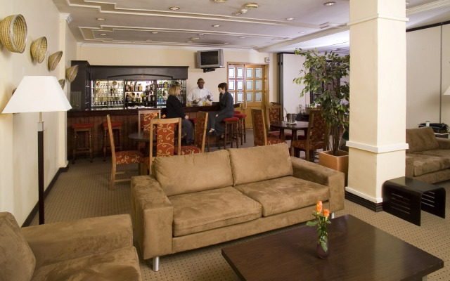 Lady Hamilton Hotel