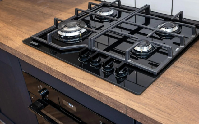 3 BEDROOM EDINBURGH VICTORIAN APARTMENT-6 Beds-Free Street Parking