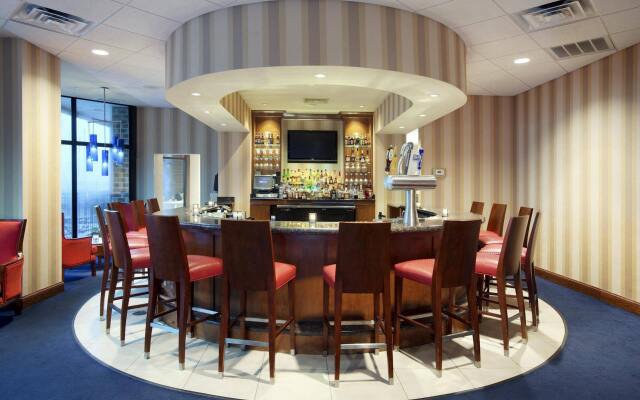 DoubleTree by Hilton New Bern Riverfront