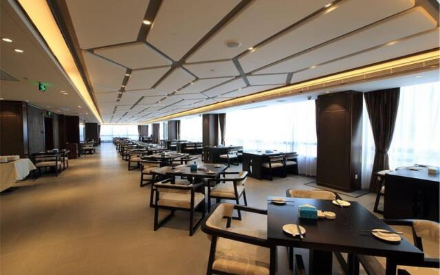 Ziyue Conifer Suite Hotel Sanya
