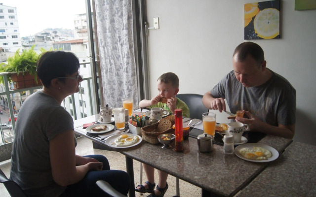 Casa de Romero B&B