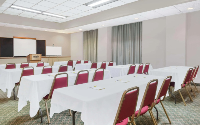 Days Inn By Wyndham Amarillo East