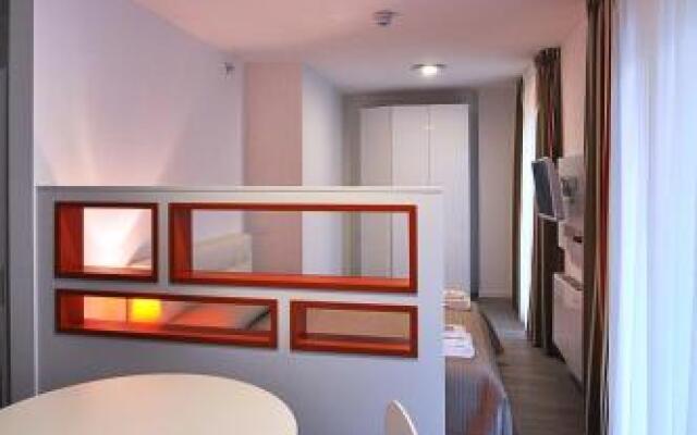 BB Hotels Aparthotel Arcimboldi