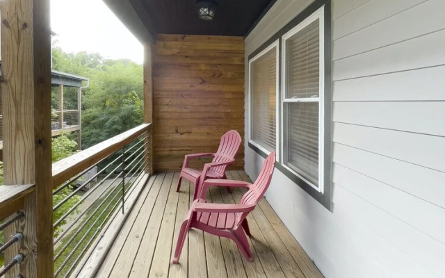 Rustic Retreat Nashville