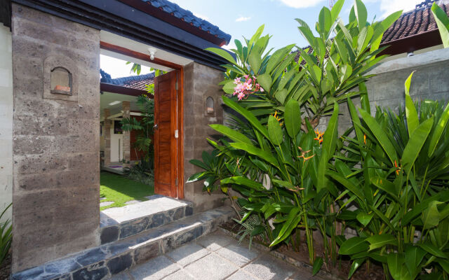 ZEN Rooms Sanur Blanjong Sekawaru