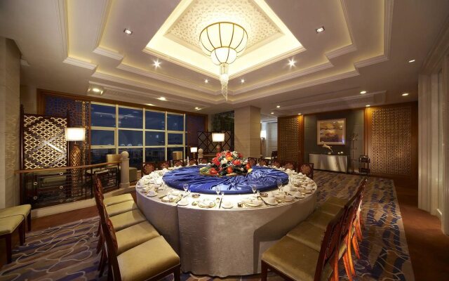 Dalian Dynasty International Hotel