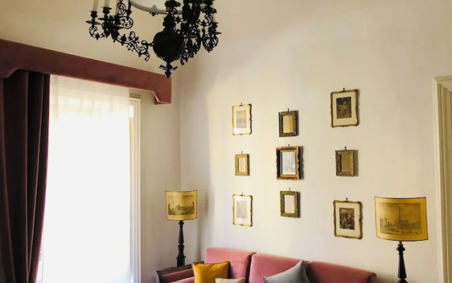 La Casa Sulla Piazza