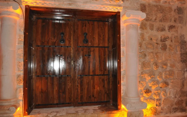 Antik Han Otel