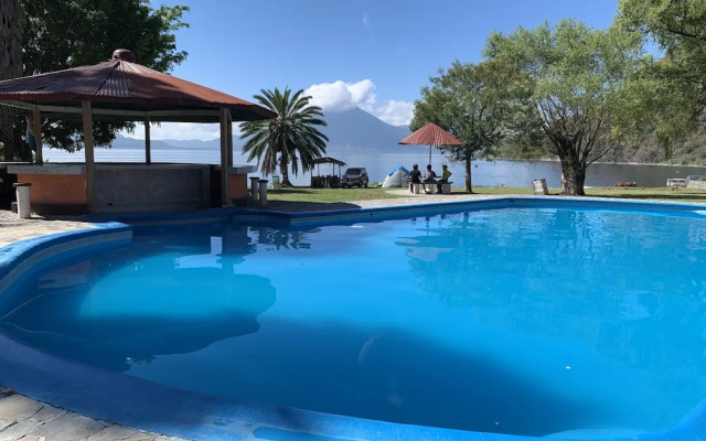 Hotel Bahia Atitlan