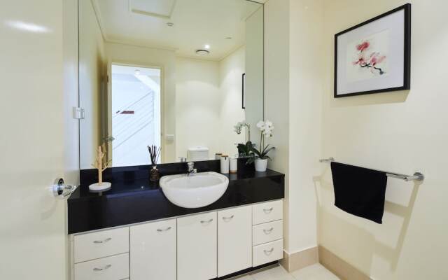 Penthouse Apartment in Melb CBD Perfect Location