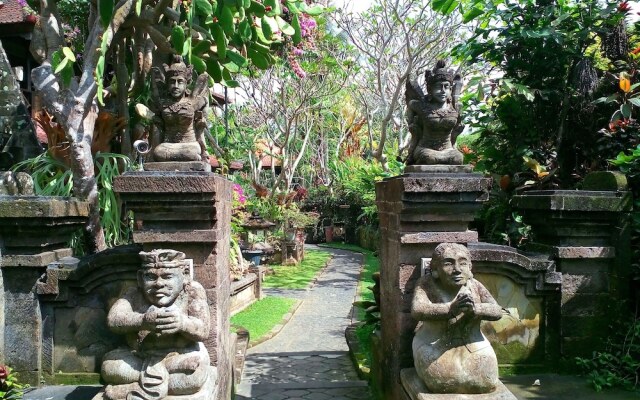 Artini 2 Cottage Ubud